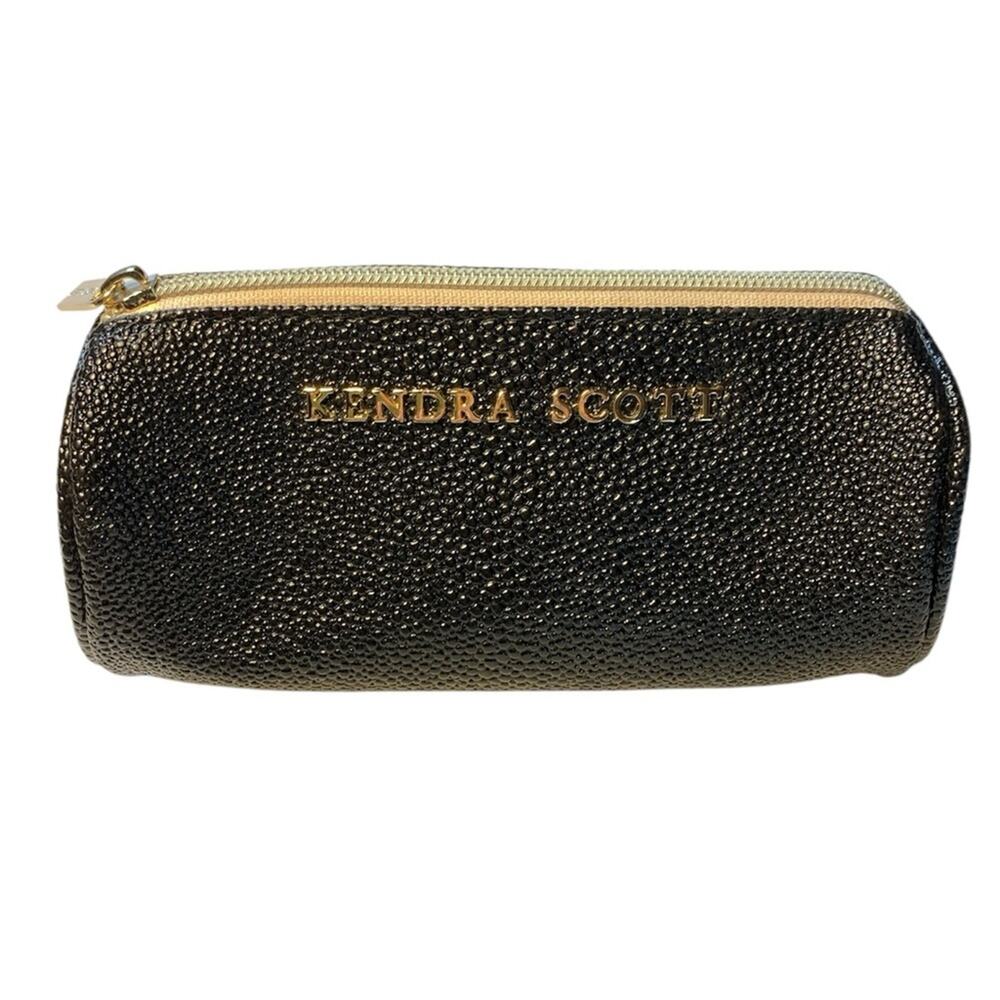 Kendra Scott Travel Case / Cosmetic Bag in Sting Ray Black Pebbled Leather